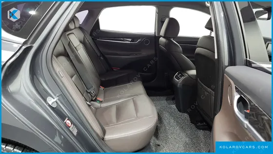 HYUNDAI GRANDEUR 2.4 PREMIUM