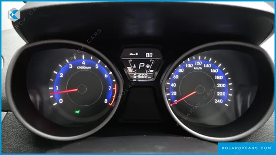 HYUNDAI ELANTRA (AVANTE) 1.6 GDI SMART