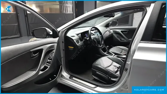 HYUNDAI ELANTRA (AVANTE) 1.6 GDI SMART