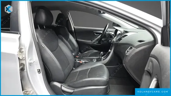 HYUNDAI ELANTRA (AVANTE) 1.6 GDI SMART