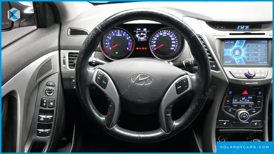 HYUNDAI ELANTRA (AVANTE) 1.6 GDI SMART