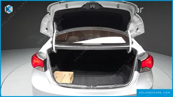 HYUNDAI ELANTRA (AVANTE) 1.6 GDI SMART