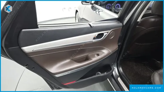 HYUNDAI GRANDEUR 3.0 EXCLUSIVE