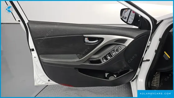 HYUNDAI ELANTRA (AVANTE) 1.6 GDI 10 MILLION LIMITED