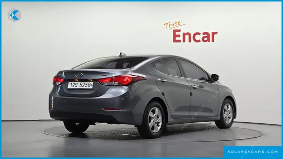 HYUNDAI ELANTRA (AVANTE) 1.6 GDI SMART