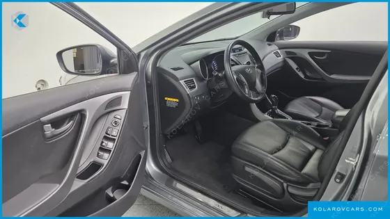 HYUNDAI ELANTRA (AVANTE) 1.6 GDI SMART