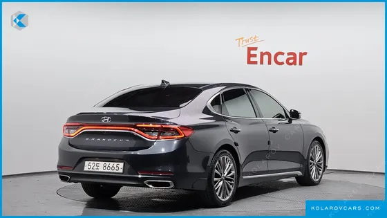 HYUNDAI GRANDEUR 2.4 PREMIUM