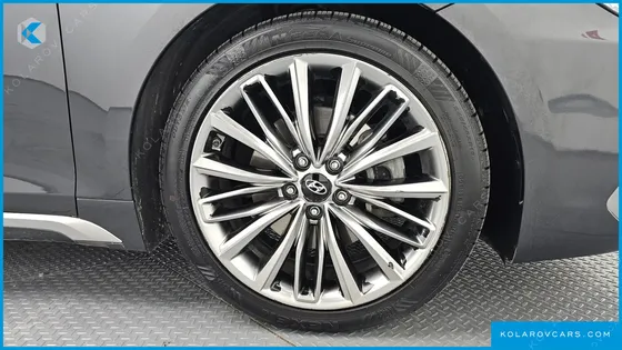 HYUNDAI GRANDEUR 2.4 PREMIUM