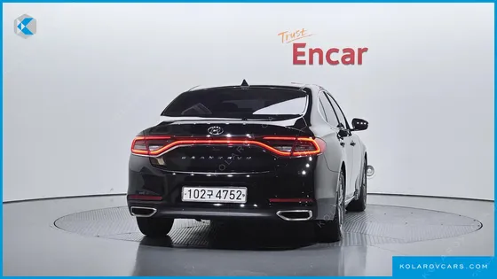 HYUNDAI GRANDEUR 2.4 MODERN BASIC (RENTAL CAR)