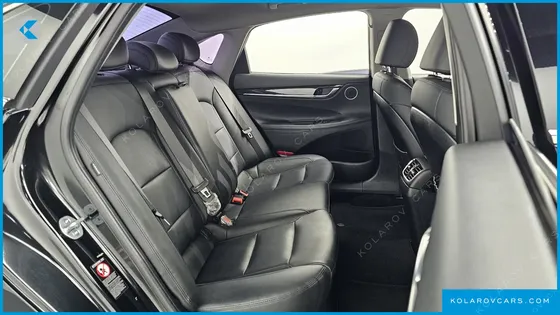 HYUNDAI GRANDEUR 2.4 MODERN BASIC (RENTAL CAR)