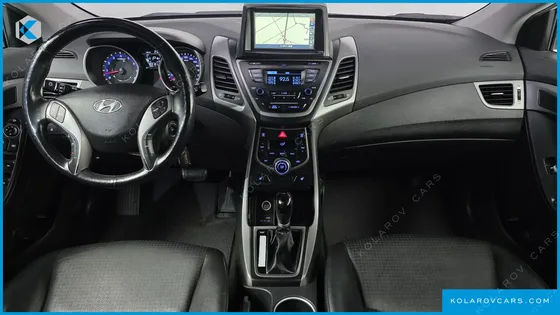 HYUNDAI ELANTRA (AVANTE) 1.6 GDI SMART