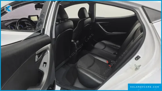 HYUNDAI ELANTRA (AVANTE) 1.6 GDI SMART