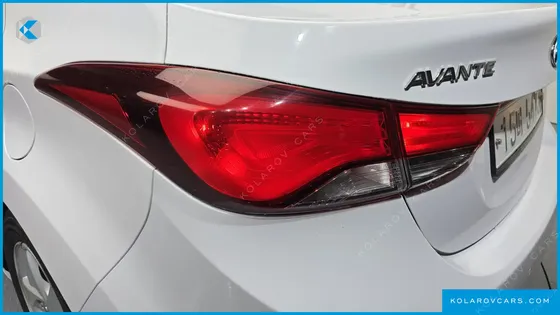HYUNDAI ELANTRA (AVANTE) 1.6 GDI SMART