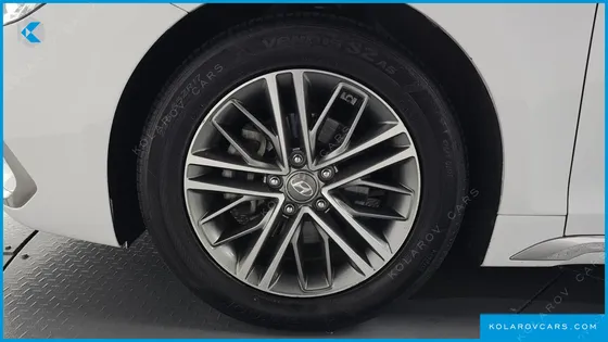HYUNDAI GRANDEUR 3.0 LPI MODERN (RENTAL CAR)