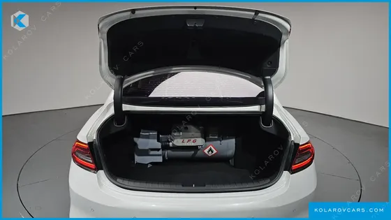 HYUNDAI GRANDEUR 3.0 LPI MODERN (RENTAL CAR)