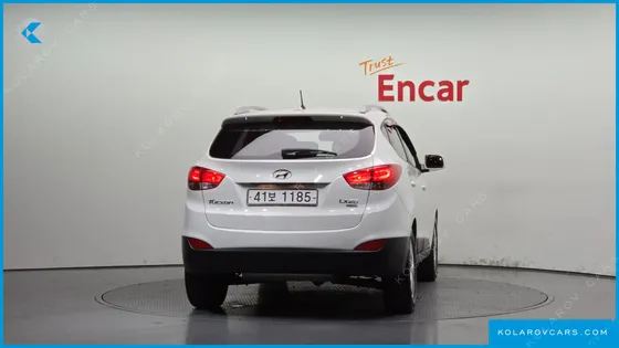 HYUNDAI TUCSON DIESEL 2WD LX20