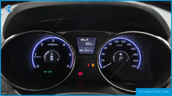 HYUNDAI TUCSON DIESEL 2WD LX20