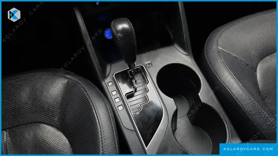 HYUNDAI TUCSON DIESEL 2WD LX20