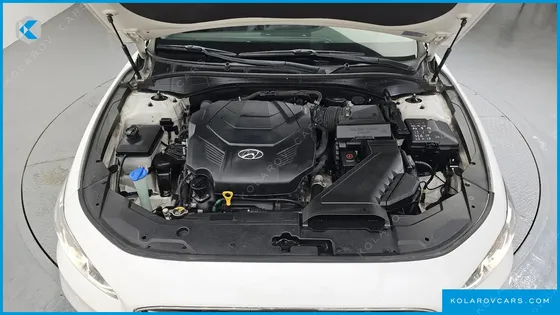 HYUNDAI GRANDEUR 3.0 MODREN BASIC (RENTAL CAR)