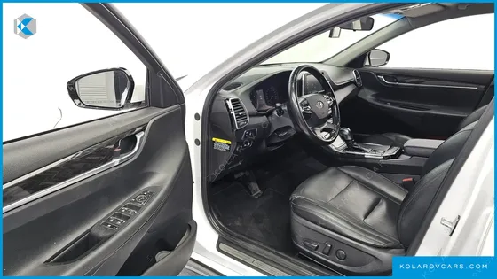 HYUNDAI GRANDEUR 3.0 MODREN BASIC (RENTAL CAR)