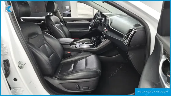 HYUNDAI GRANDEUR 3.0 MODREN BASIC (RENTAL CAR)