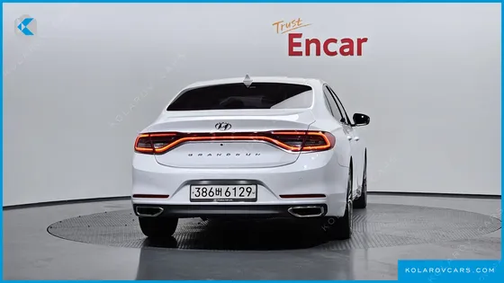 HYUNDAI GRANDEUR 2.2 DIESEL PREMIUM
