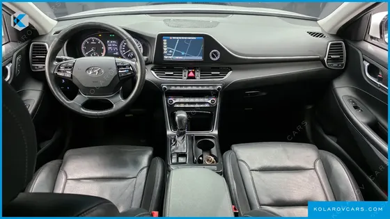 HYUNDAI GRANDEUR 2.2 DIESEL PREMIUM