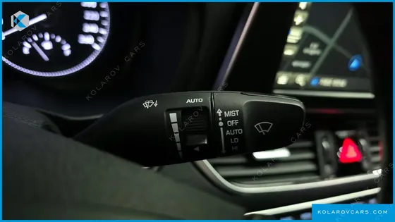 HYUNDAI GRANDEUR 2.2 DIESEL PREMIUM