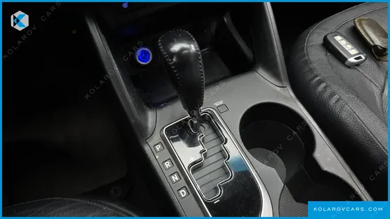 HYUNDAI TUCSON DIESEL 2WD LX20