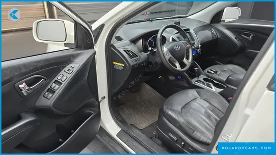 HYUNDAI TUCSON DIESEL 2WD LX20