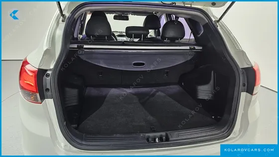 HYUNDAI TUCSON DIESEL 2WD LX20
