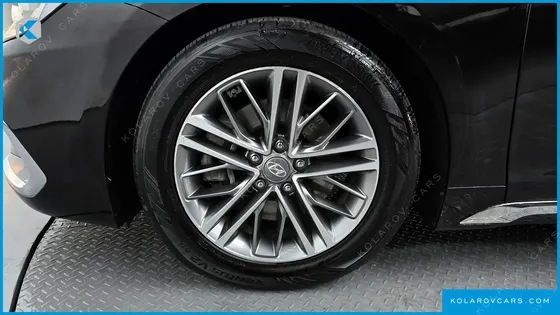 HYUNDAI GRANDEUR 2.4 PREMIUM