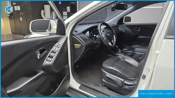 HYUNDAI TUCSON DIESEL 2WD LX20