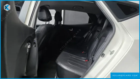HYUNDAI TUCSON DIESEL 2WD LX20