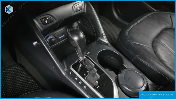 HYUNDAI TUCSON DIESEL 2WD LMX20