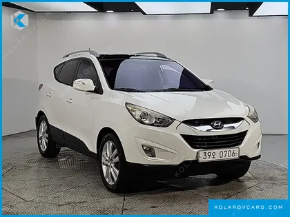 HYUNDAI TUCSON DIESEL 2WD LX20