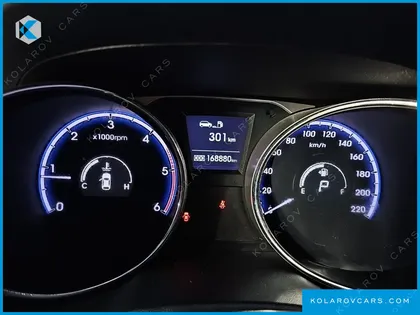 HYUNDAI TUCSON DIESEL 2WD LX20