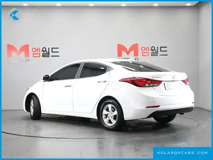 HYUNDAI ELANTRA (AVANTE) 1.6 GDI SMART