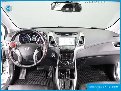 HYUNDAI ELANTRA (AVANTE) 1.6 GDI SMART
