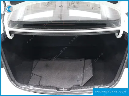 HYUNDAI ELANTRA (AVANTE) 1.6 GDI SMART