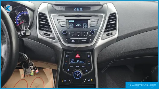 HYUNDAI ELANTRA (AVANTE) 1.6 GDI SMART