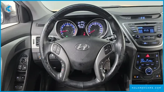 HYUNDAI ELANTRA (AVANTE) 1.6 GDI SMART