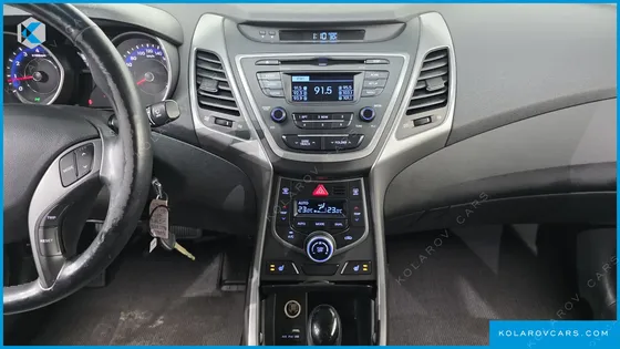 HYUNDAI ELANTRA (AVANTE) 1.6 GDI SMART