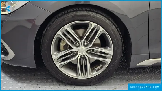 HYUNDAI GRANDEUR 2.4 PREMIUM