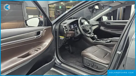 HYUNDAI GRANDEUR 2.4 PREMIUM