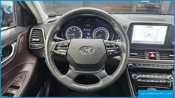 HYUNDAI GRANDEUR 2.4 PREMIUM