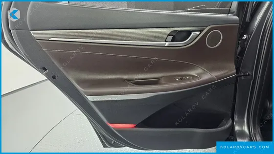 HYUNDAI GRANDEUR 2.4 PREMIUM