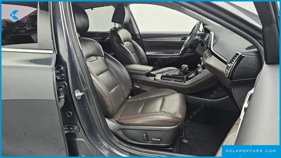 HYUNDAI GRANDEUR 2.4 PREMIUM
