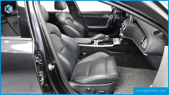 KIA STINGER 2.2 DIESEL AWD
