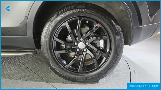 LAND ROVER DISCOVERY SPORT 2.0 TD4 SE